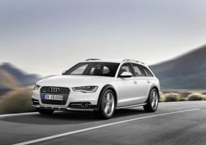 Der Audi A5 allroad quattro fühlt sich auch im Gelände wohl