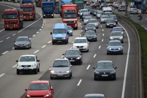 Fahrzeugüberführungen in das Ausland erfordern einen guten Versicherungsschutz