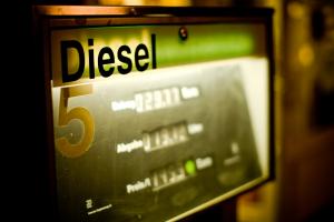 Diesel kostet mittlerweile fast so viel wie Benzin