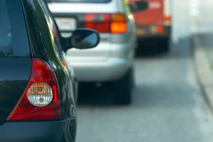 Eine funktionierende Fahrzeugbeleuchtung ist für die Sicherheit im Straßenverkehr wichtig